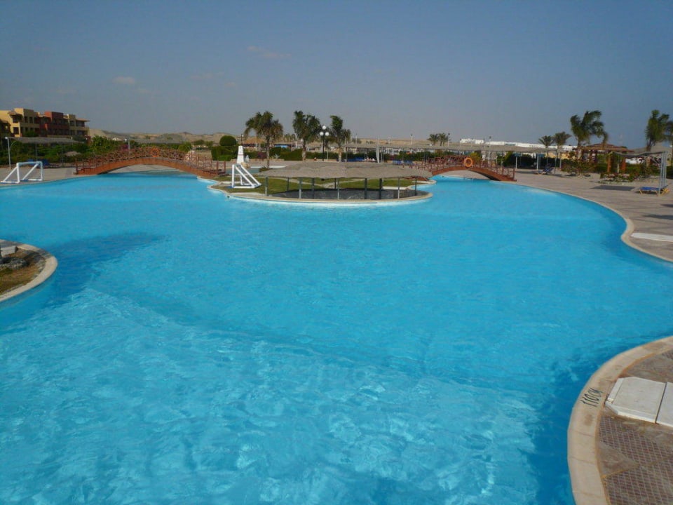 17° C kaltes Wasser Malikia Resort Abu Dabbab