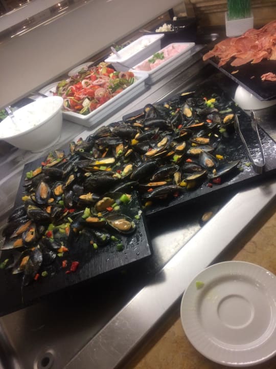 Lecker Lindos Imperial Resort & Spa