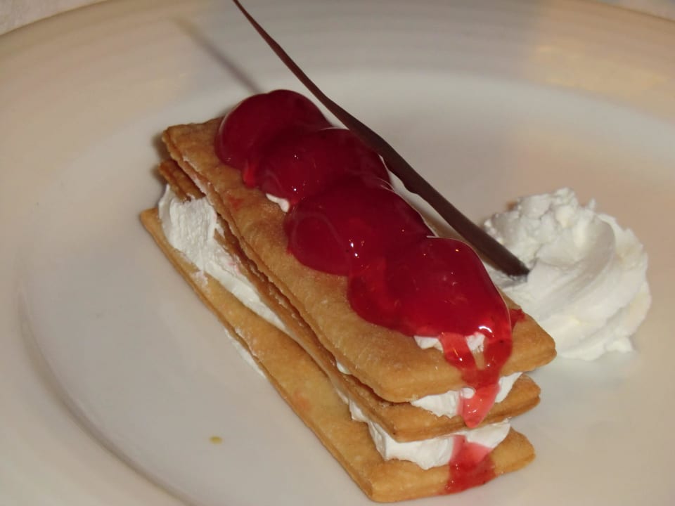 Nachspeise beim Gourmet Bahia Principe Grand El Portillo