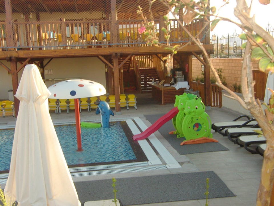 Kinderbecken Diamond Excellence Resort & Spa