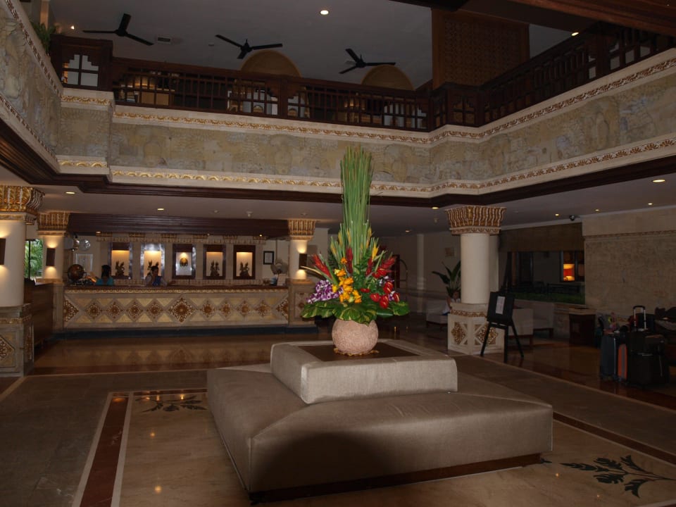 Lobby Nikko Bali Benoa Beach