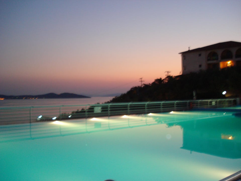 Sonnenuntergang Akrathos Beach Hotel