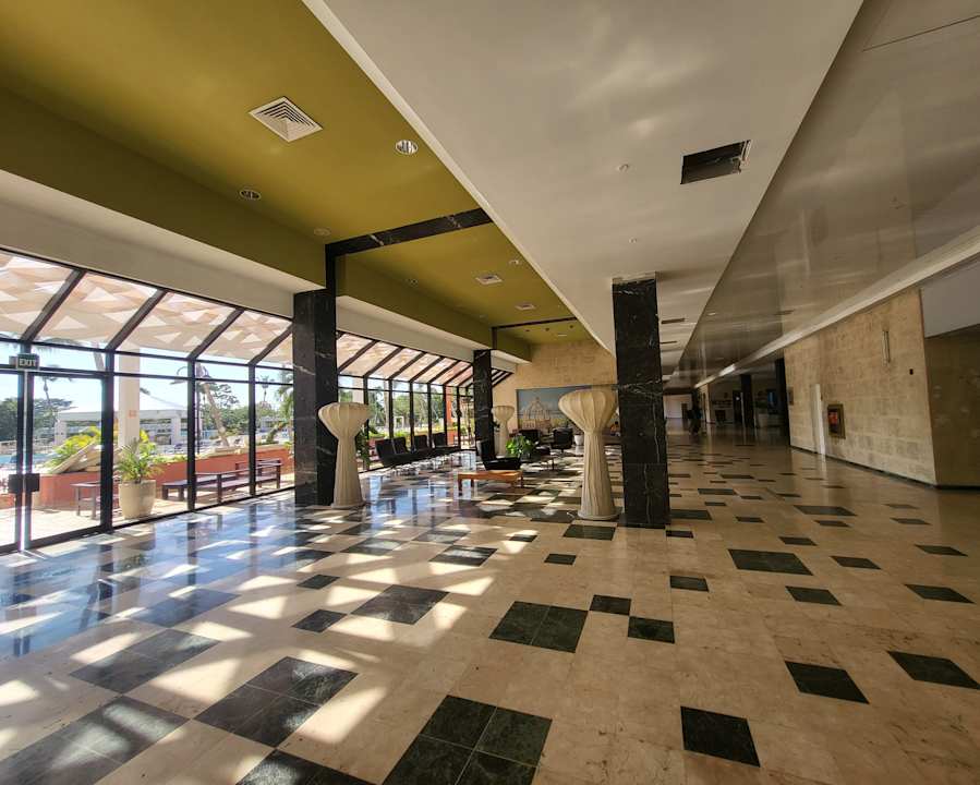 Lobby Memories Miramar Havana