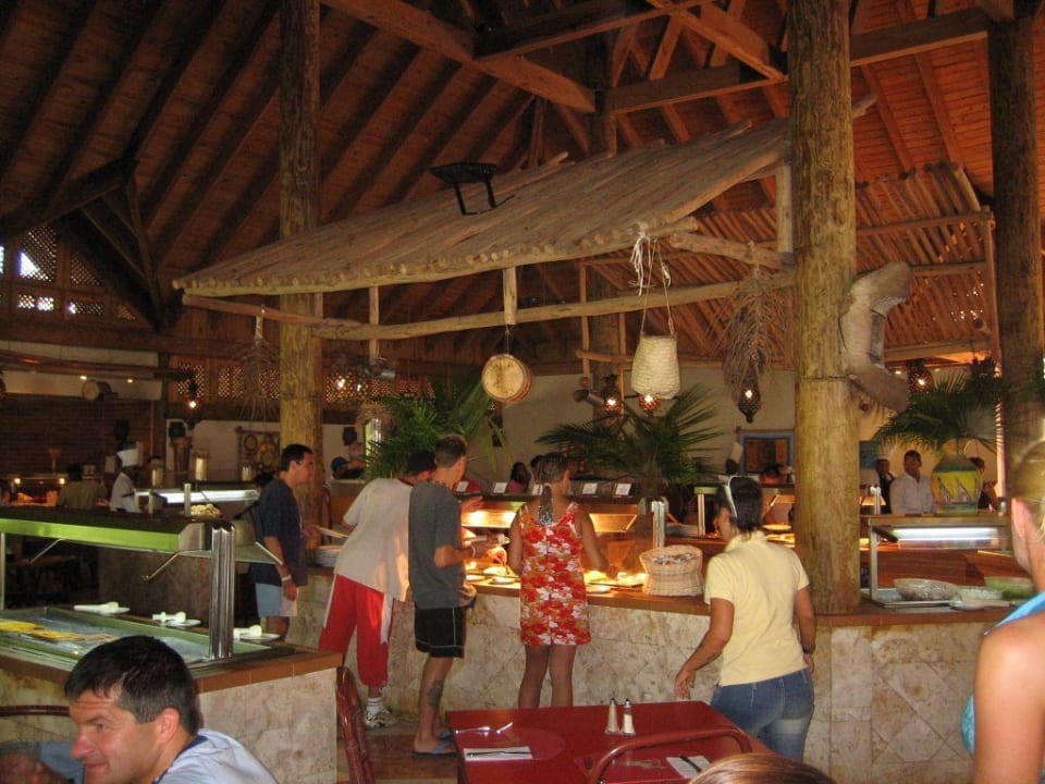 Buffet Villas Bavaro Resort & Spa