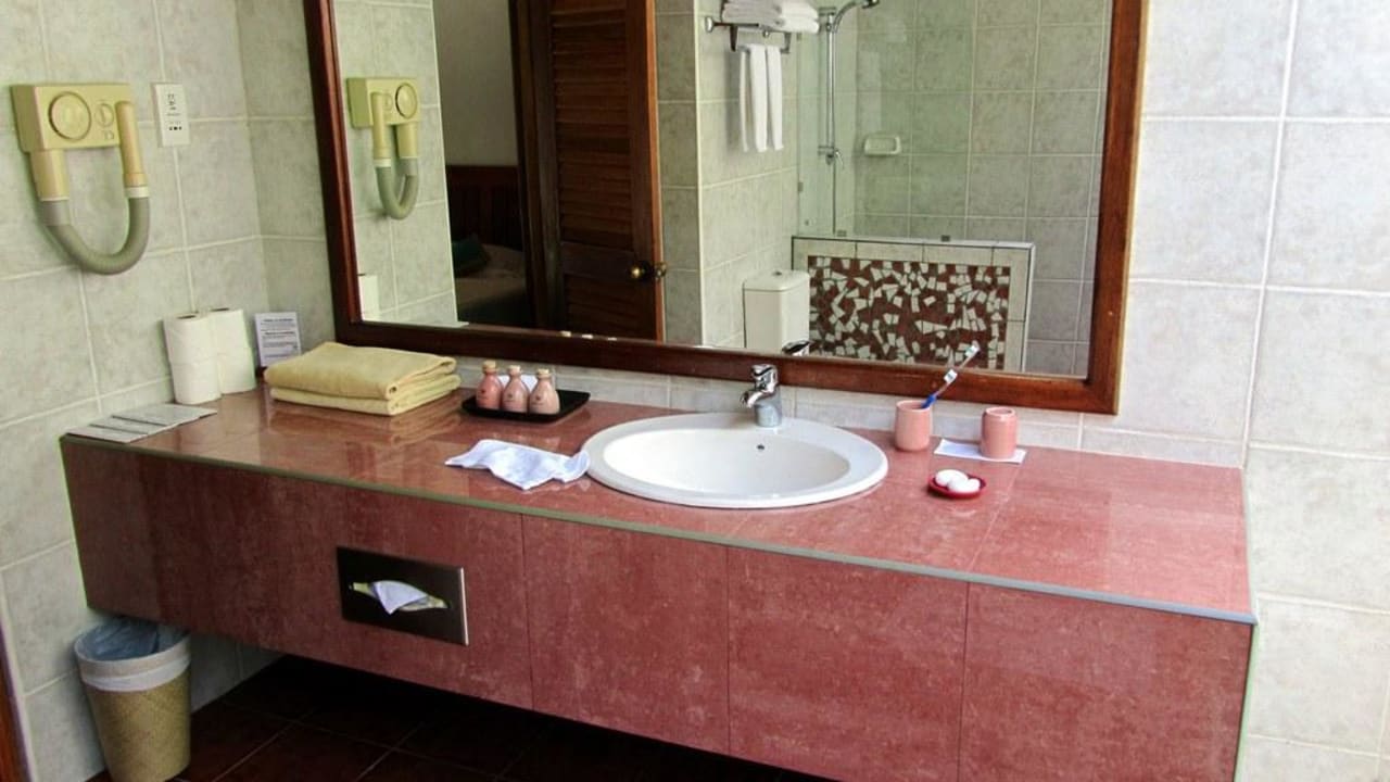 Badezimmer NH Collection Maldives Reethi Resort