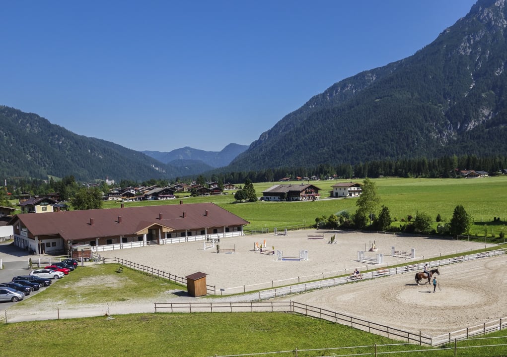 Sport & Freizeit Hotel Strasserwirt Reiterhof