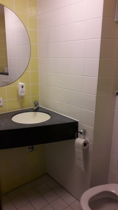 Zimmer B&B HOTEL Mannheim-Neuostheim