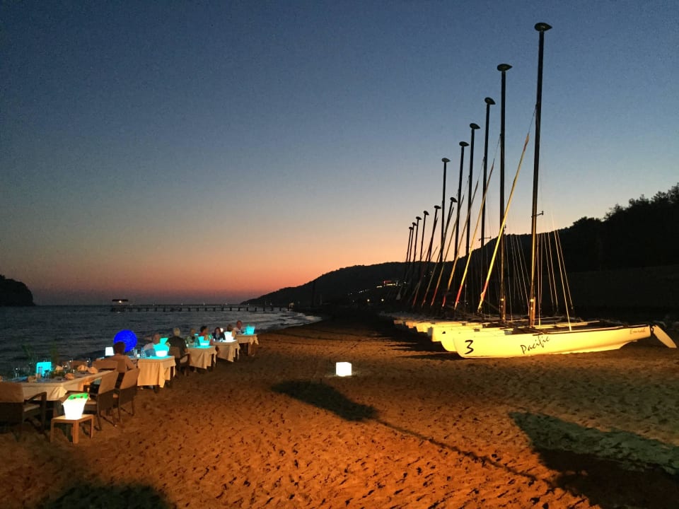 Beach BBQ - Spezialitätenrestaurant ROBINSON SARIGERME PARK