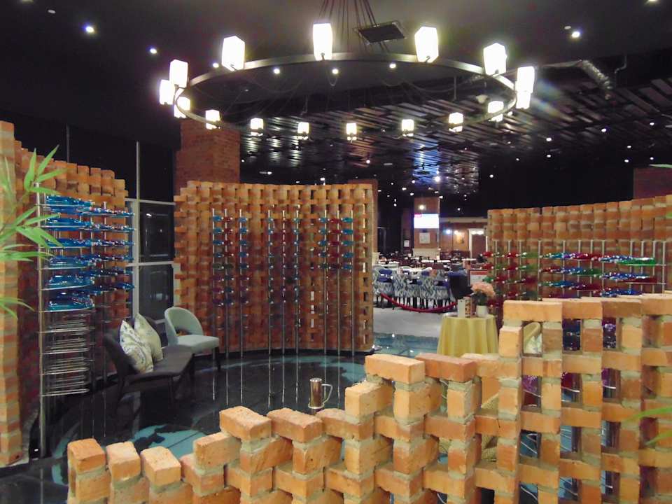 Gastro Movenpick Hotel & Convention Centre KLIA