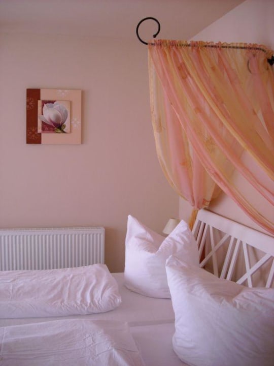 Romantikzimmer Pension & Restaurant Waldner