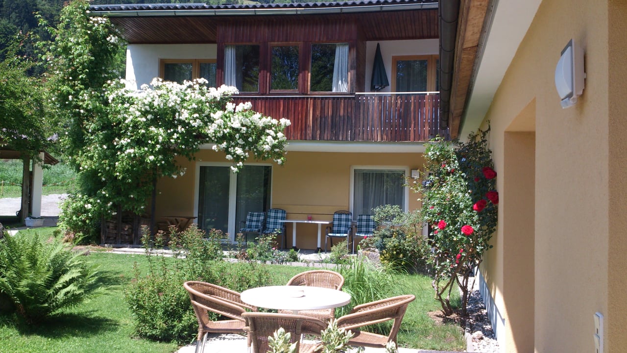 Gartenanlage Ferienwohnungen Vidoni