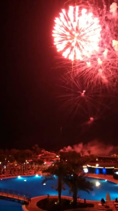 SENTIDO Night - Feuerwerk Hotel Turan Prince