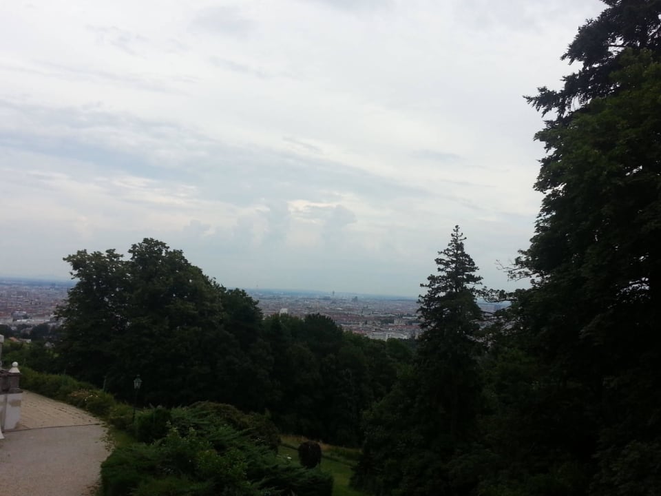 Vom Zimmer Austria Trend Hotel Schloss Wilhelminenberg