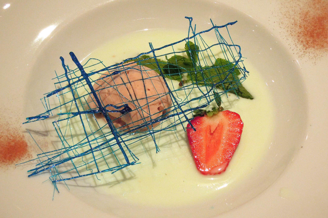 Geeistes Waldmeister-Joghurt-Süppchen Wellnesshotel Forsthaus Auerhahn