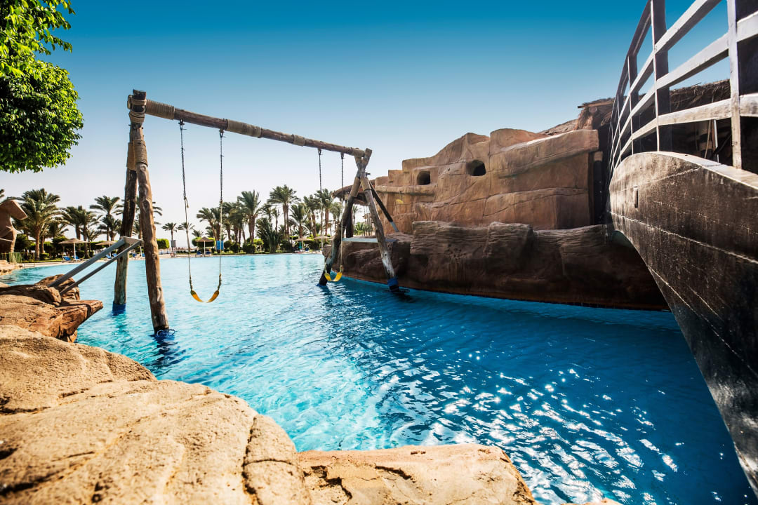 Pool Pyramisa Beach Resort Sahl Hasheesh