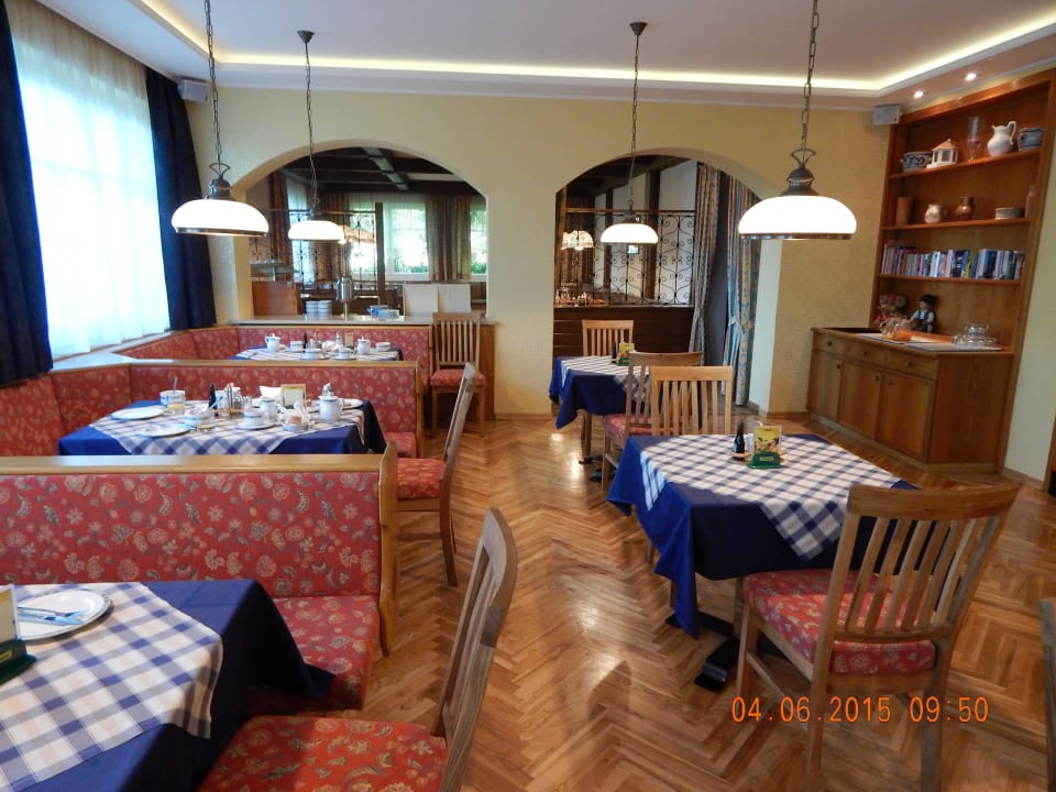 Frühstücksraum Strandhotel Weyregg