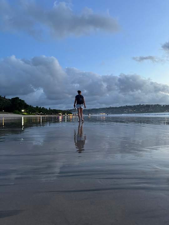 Strand Hotel Abi Bali Resort and Villa