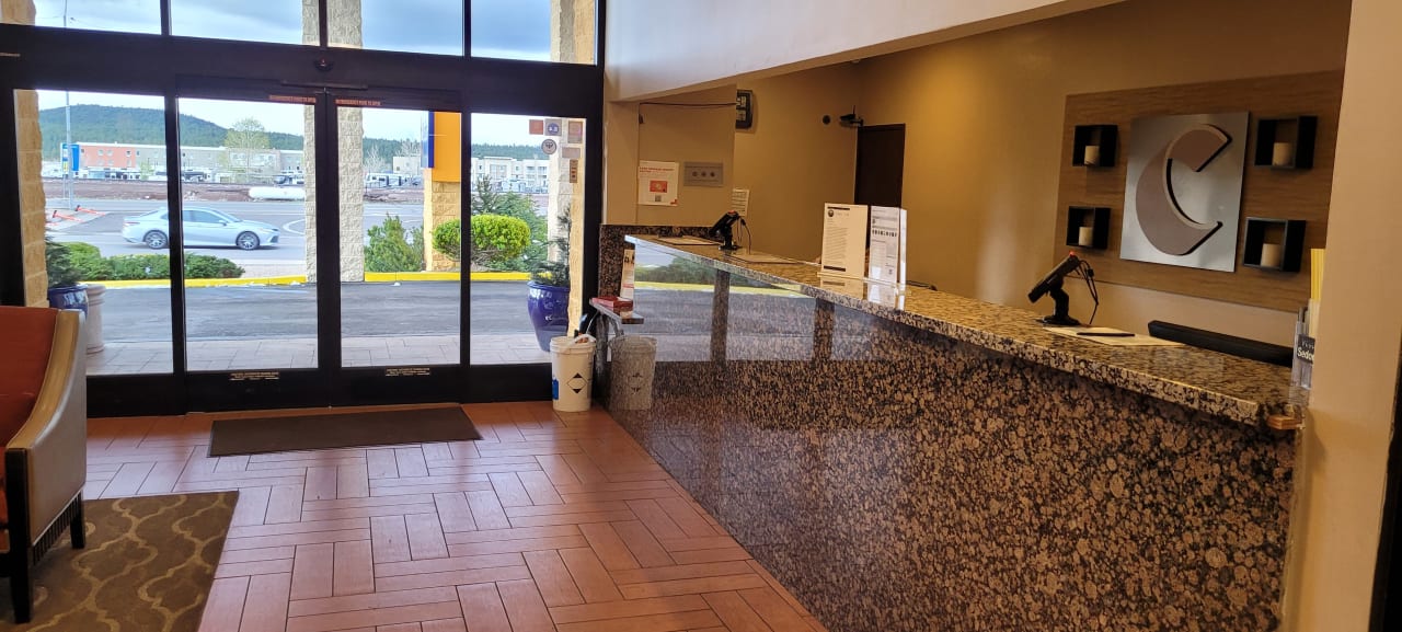 Lobby Hotel Comfort Inn Near Grand Canyon
