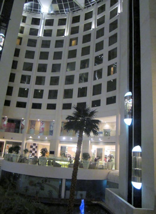 Sehr mondän Radisson Blu Hotel New Delhi Dwarka