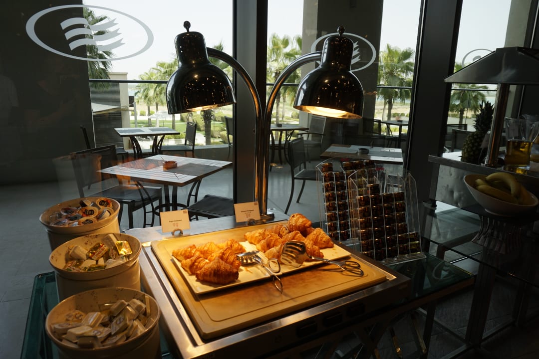Gastro Crowne Plaza Hotel Yas Island