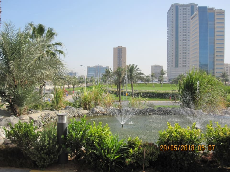 Neue tolle Gartenanlage Hilton Garden Inn Ras Al Khaimah