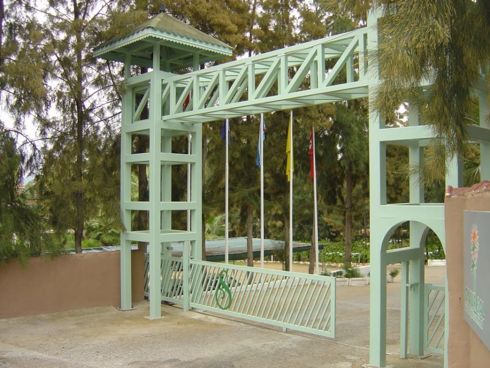 Eingang Club Sidelya Hotel