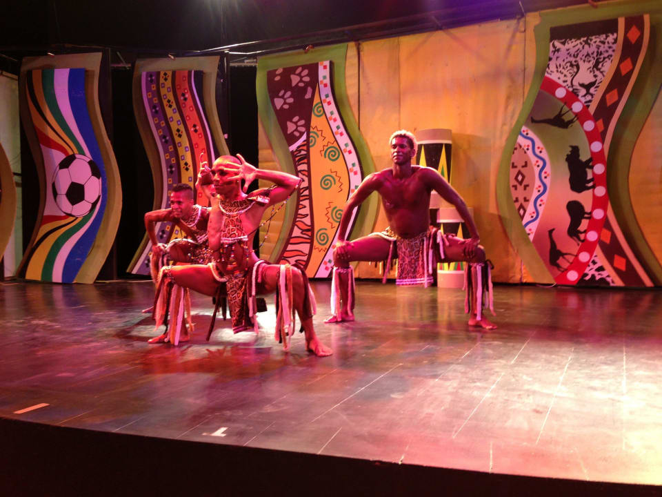 Africa-Show TUI MAGIC LIFE Penelope Beach