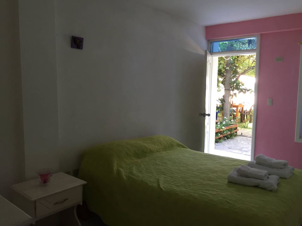 Zimmer und Garten Hostal Loja