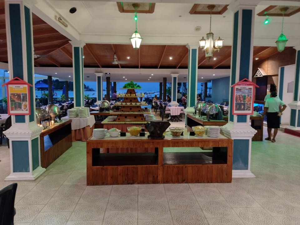 Gastro Berjaya Praslin Resort