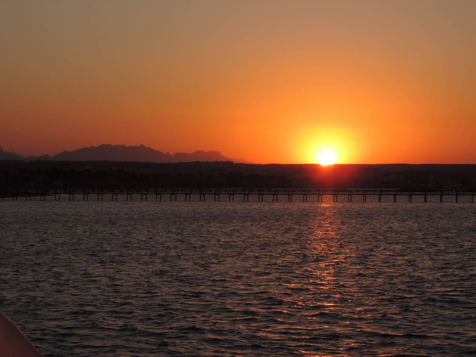 Blick zum Sonnenuntergang Stella Beach Resort & Spa Makadi Bay
