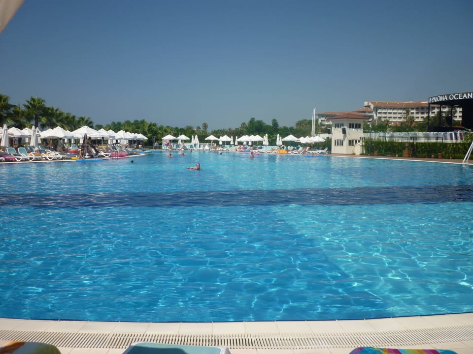 Teil des Animationspools Paloma Oceana