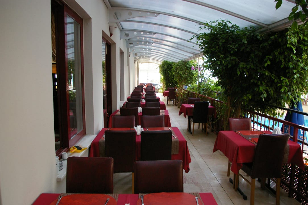 Terrasse Kleopatra Celine Hotel