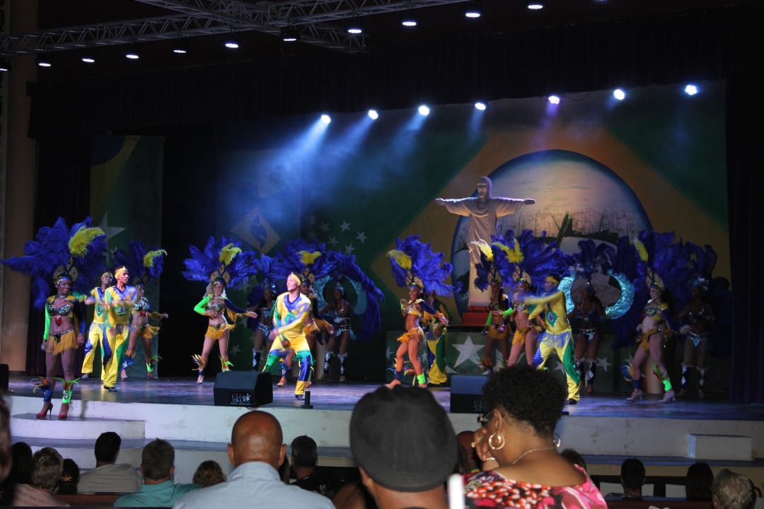 Hotel Grand Palladium Palace Resort, Spa & Casino Hotel Grand Palladium Palace Resort, Spa & Casino