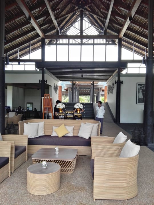 Lobby Outrigger Khao Lak Beach Resort