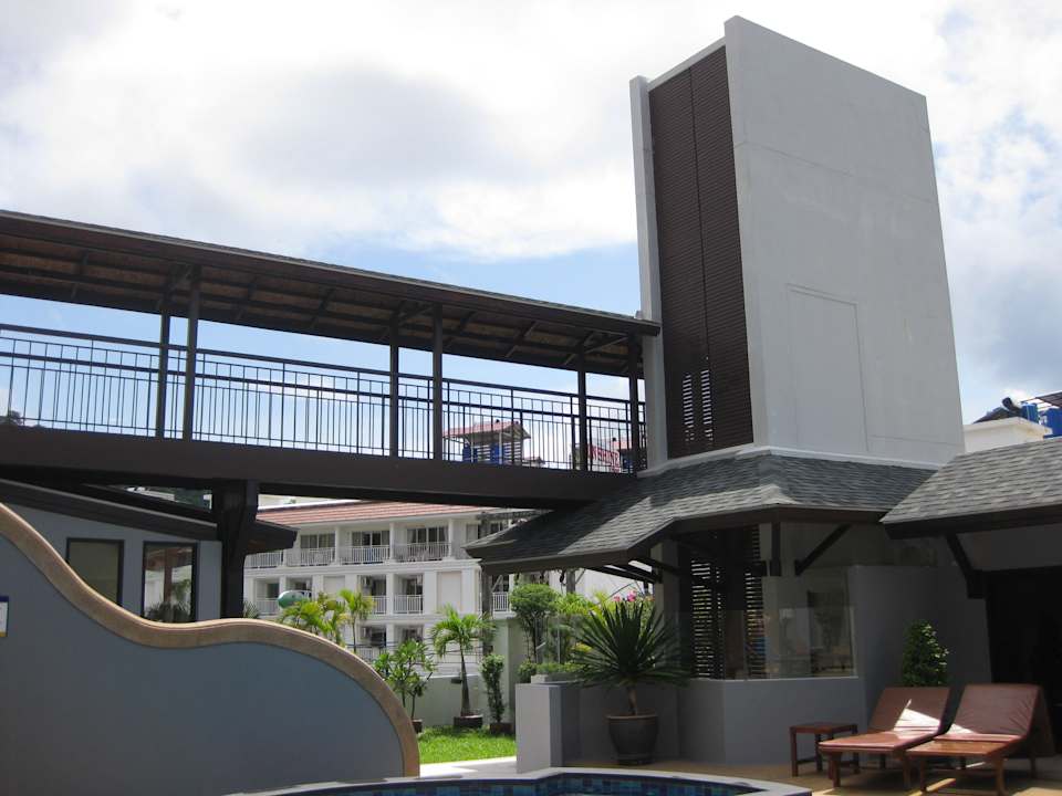 Beim Pool Leelawadee Boutique Hotel