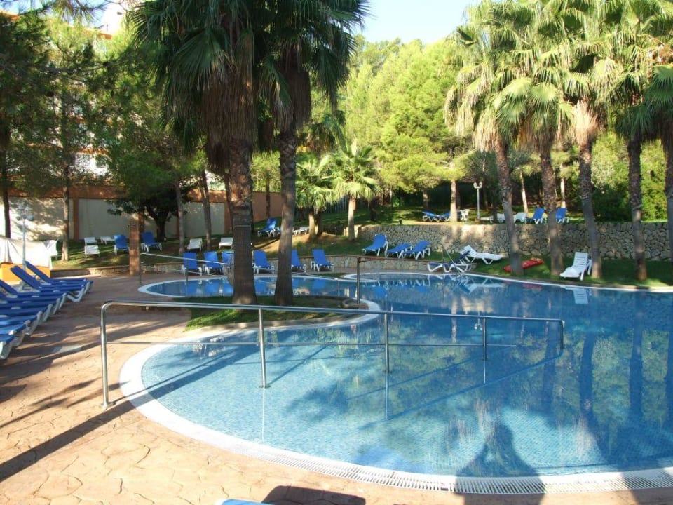 Poollandschaft  Valentin Grand Park Suite Hotel