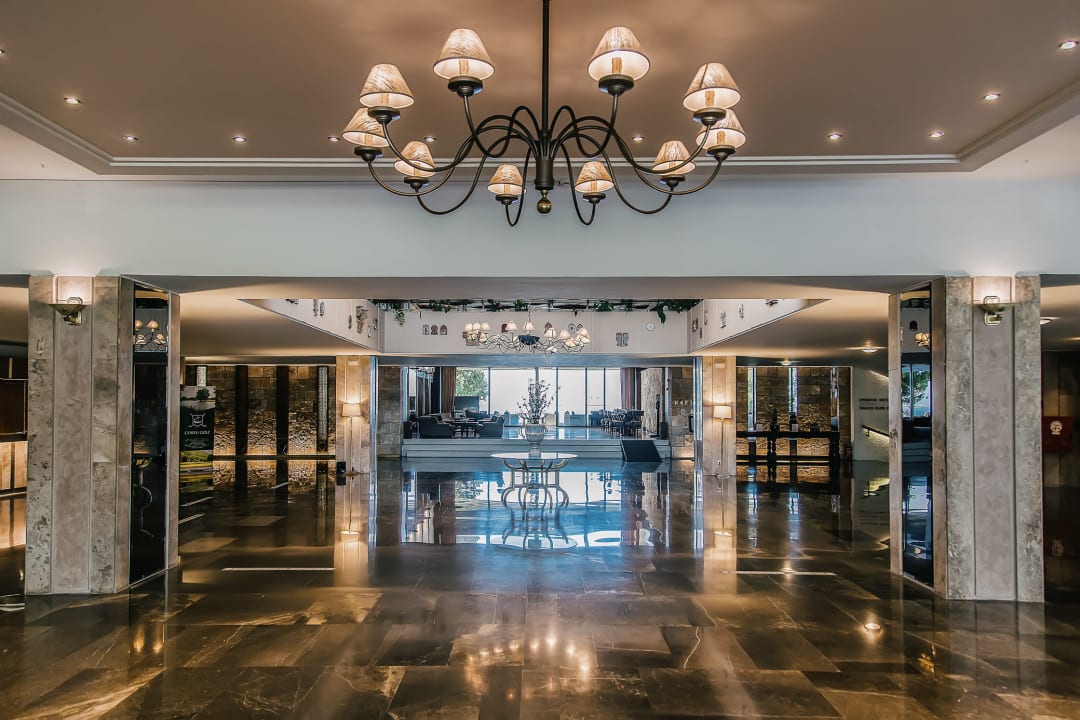Lobby Corfu Holiday Palace Hotel
