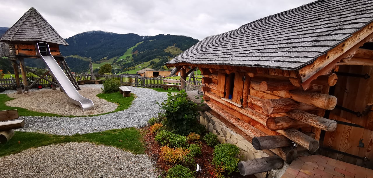 Außenansicht Übergossene Alm Resort