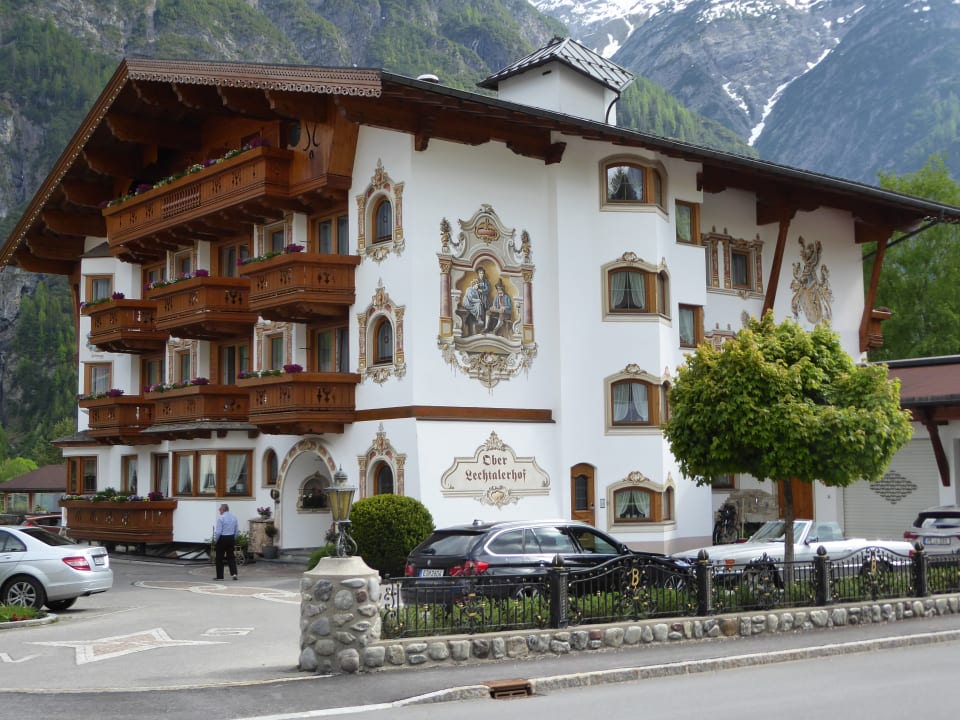 Außenansicht Oberlechtaler Hof