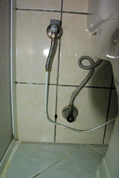 Toilette Kamelya Aishen Club