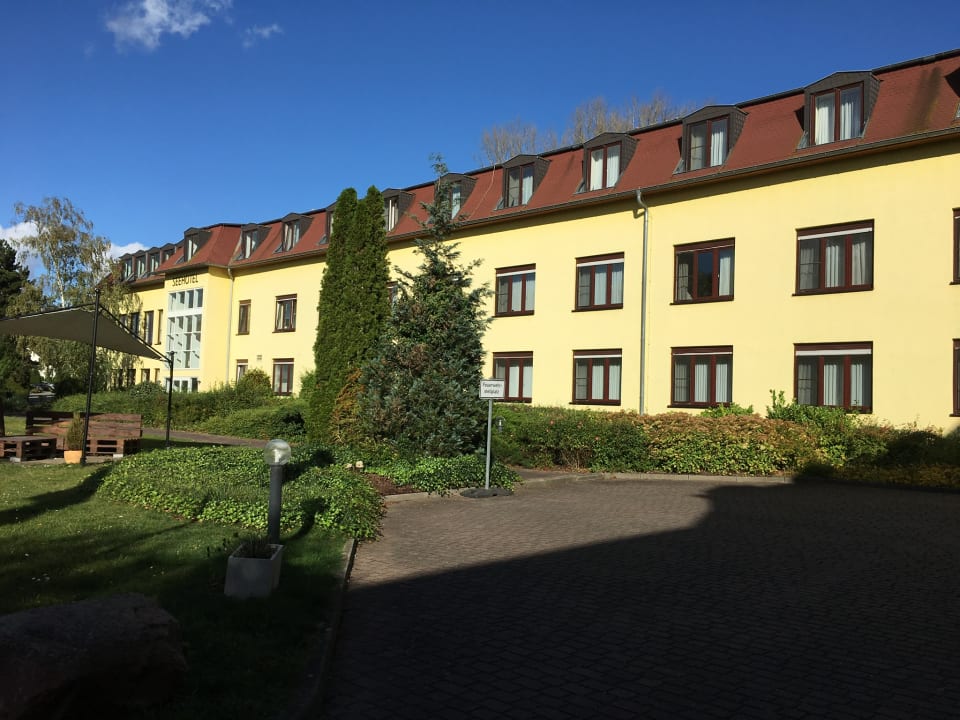 Außenansicht Seehotel Brandenburg a.d. Havel