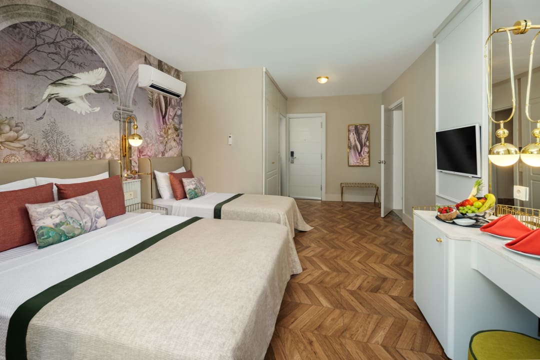 Zimmer Adin Resort Hotel