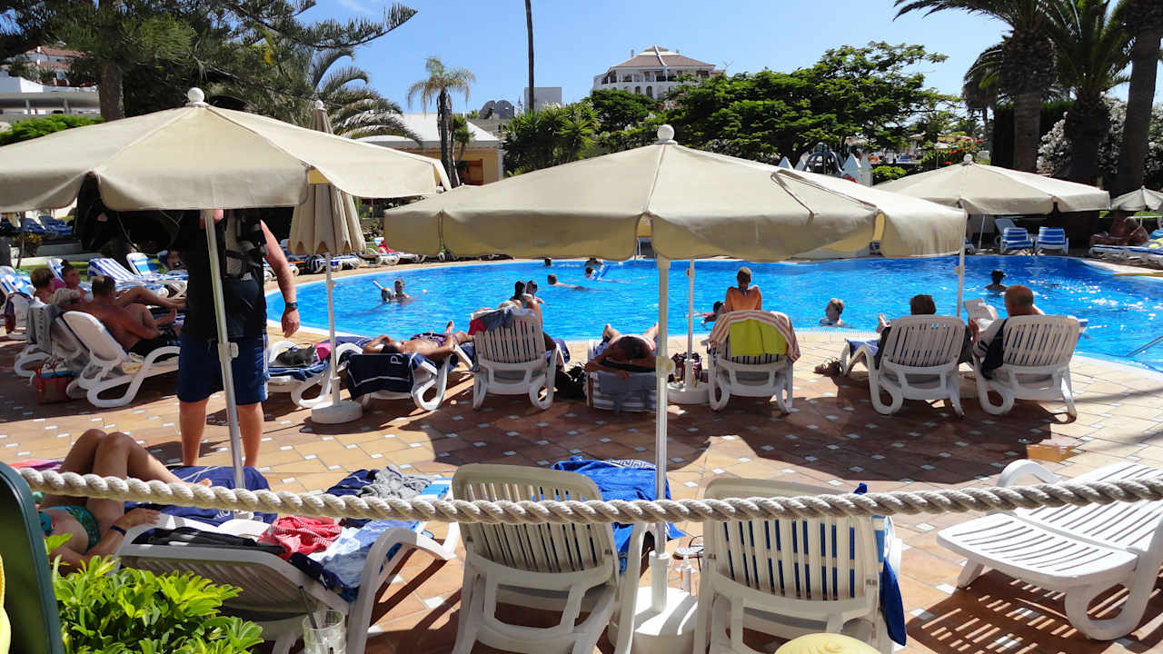 Hôtel H10 Las Palmeras - La Piscine  H10 Las Palmeras