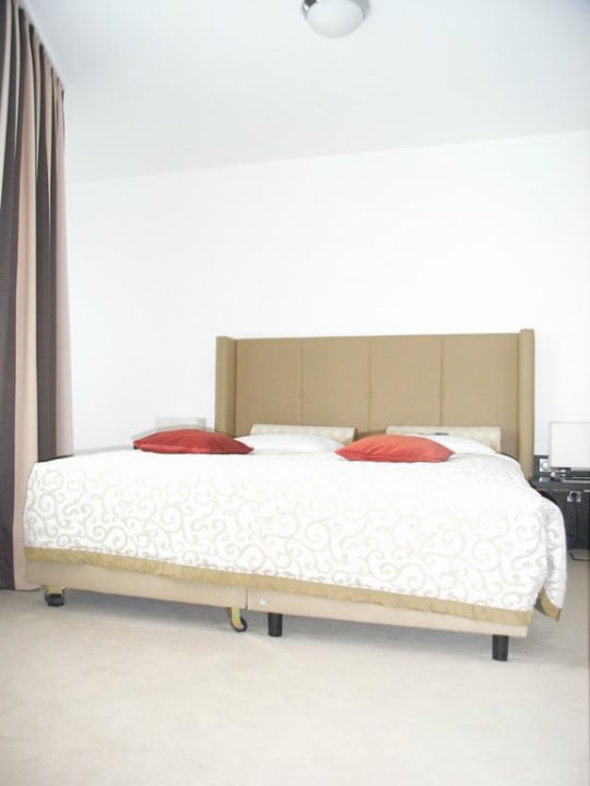 Schlafzimmer Lindner Hotel Frankfurt Main Plaza, part of JdV by Hyatt