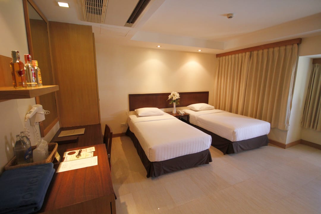 Zimmer Hotel Tropicana Pattaya