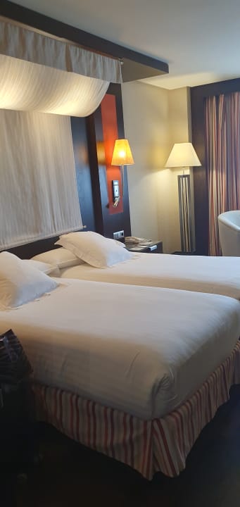 Zimmer Hotel Cordoba Center