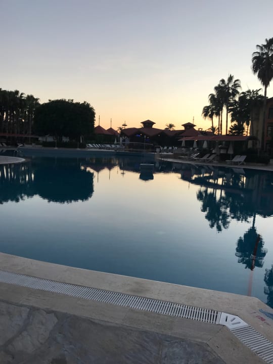 Pool Miramare Queen Hotel