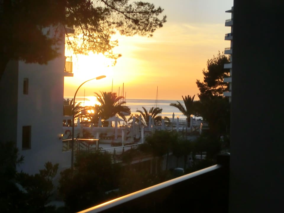 Blick vom Balkon Hotel Osiris