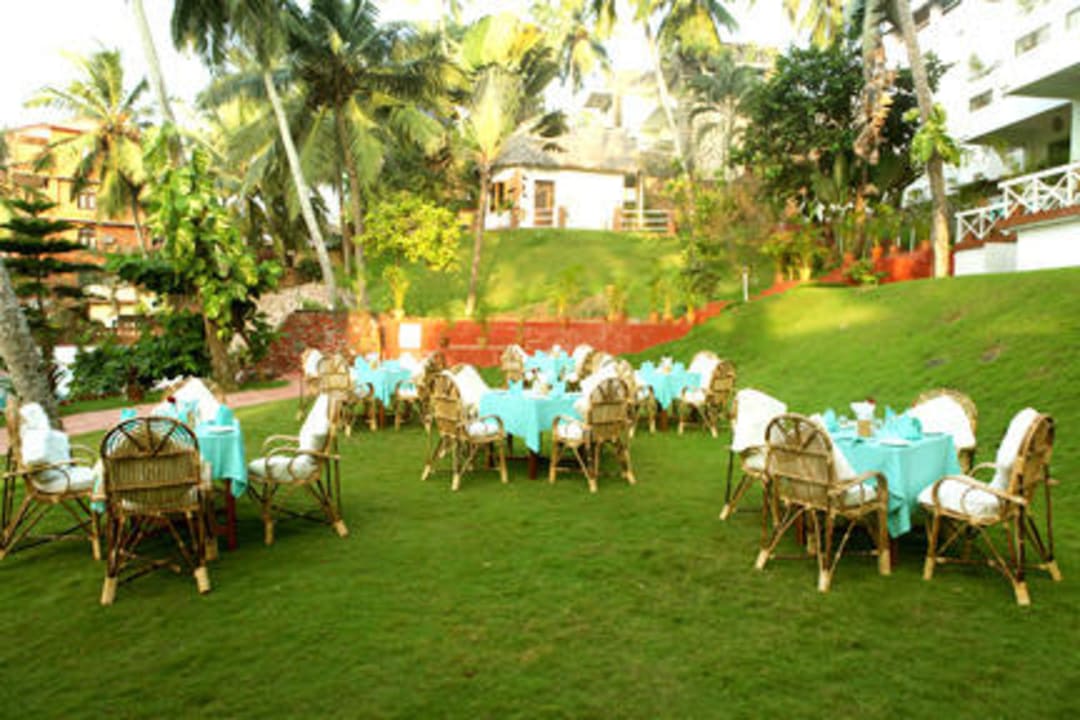 Tea/Coffee/Snack Cafeteria Hotel Soma Palmshore