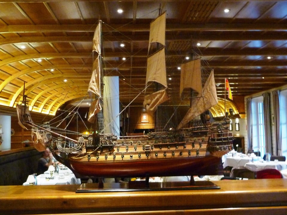 Schiffmodell im Restaurant Hotel Bell Rock Europa-Park